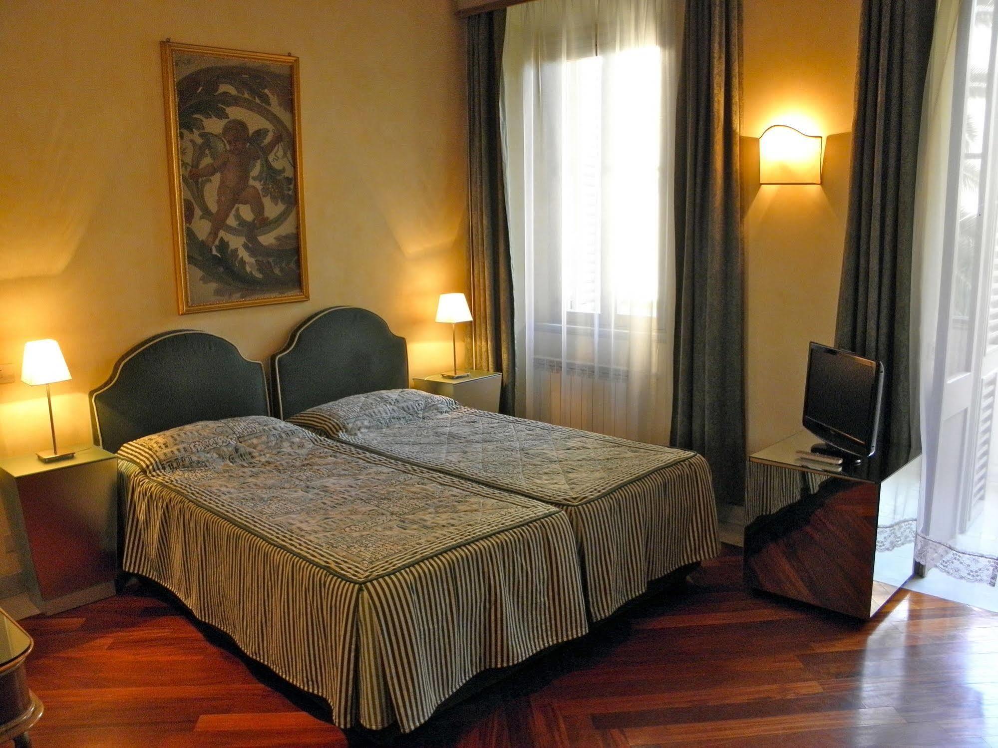 Residenza Al Corso Suites Roma Dış mekan fotoğraf
